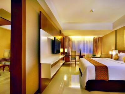 होटल Aston & Conference Center Tanjung Pinang